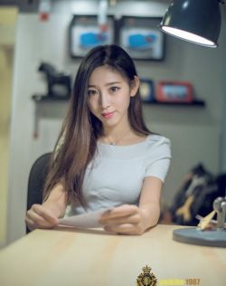 亚洲精综合精品四虎